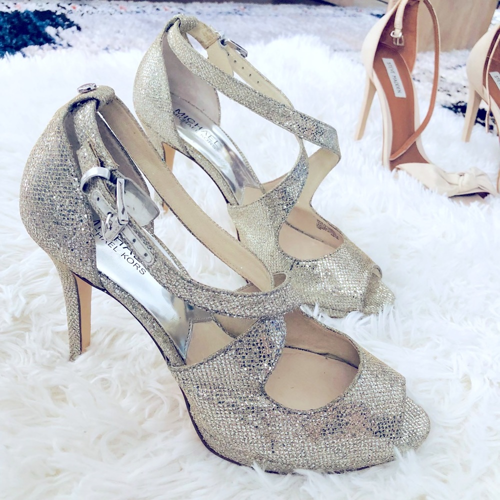 Michael Kors size 10